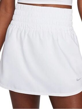 Women’s Nike One Dri Fit High Waist Skort - Size M